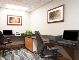 Wingate By Wyndham Garner/Raleigh South Hotel Ngoại thất bức ảnh
